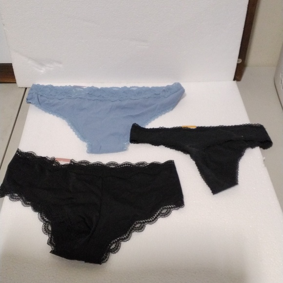 🆕 Auden Women's Seamless  mixed Underwear ,thong  - Size L, XL M - Picture 3 of 4